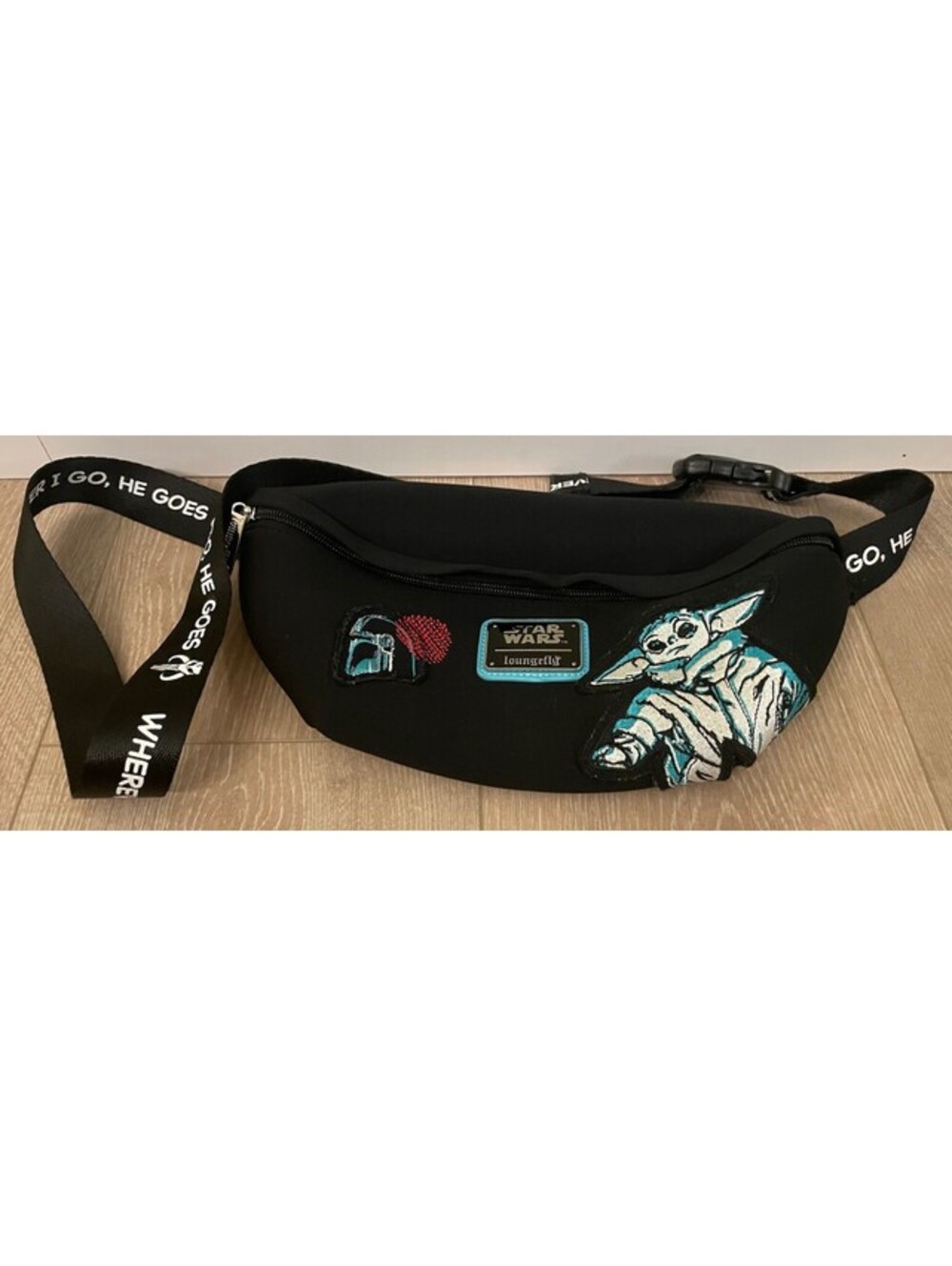Star Wars x Loungefly The Mandalorian The Child Grogu Fanny Pack Disney Parks
